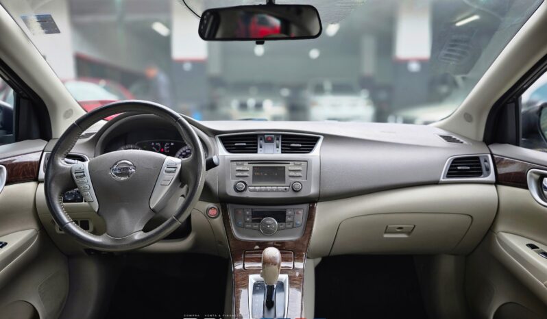 Nissan Sentra Exclusive 2015 lleno