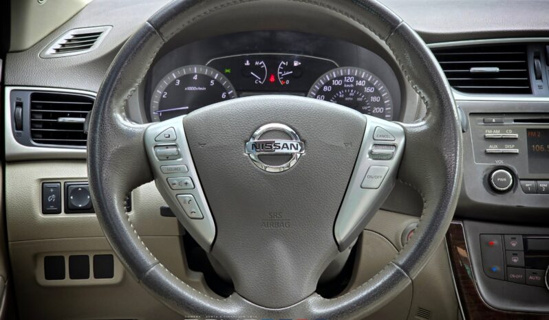 Nissan Sentra Exclusive 2015 lleno