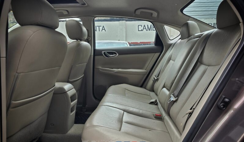Nissan Sentra Exclusive 2015 lleno