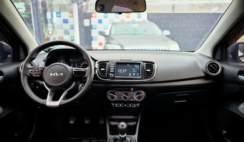 Kia Soluto LX 2023 lleno